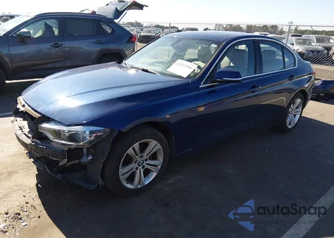 2017 BMW 330I xDrive из США, поврежденный, VIN WBA8D9G34HNU66120